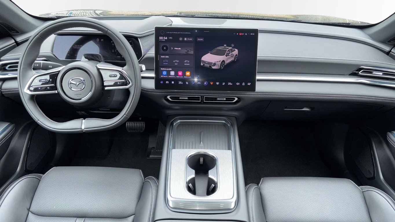Mazda 6e
