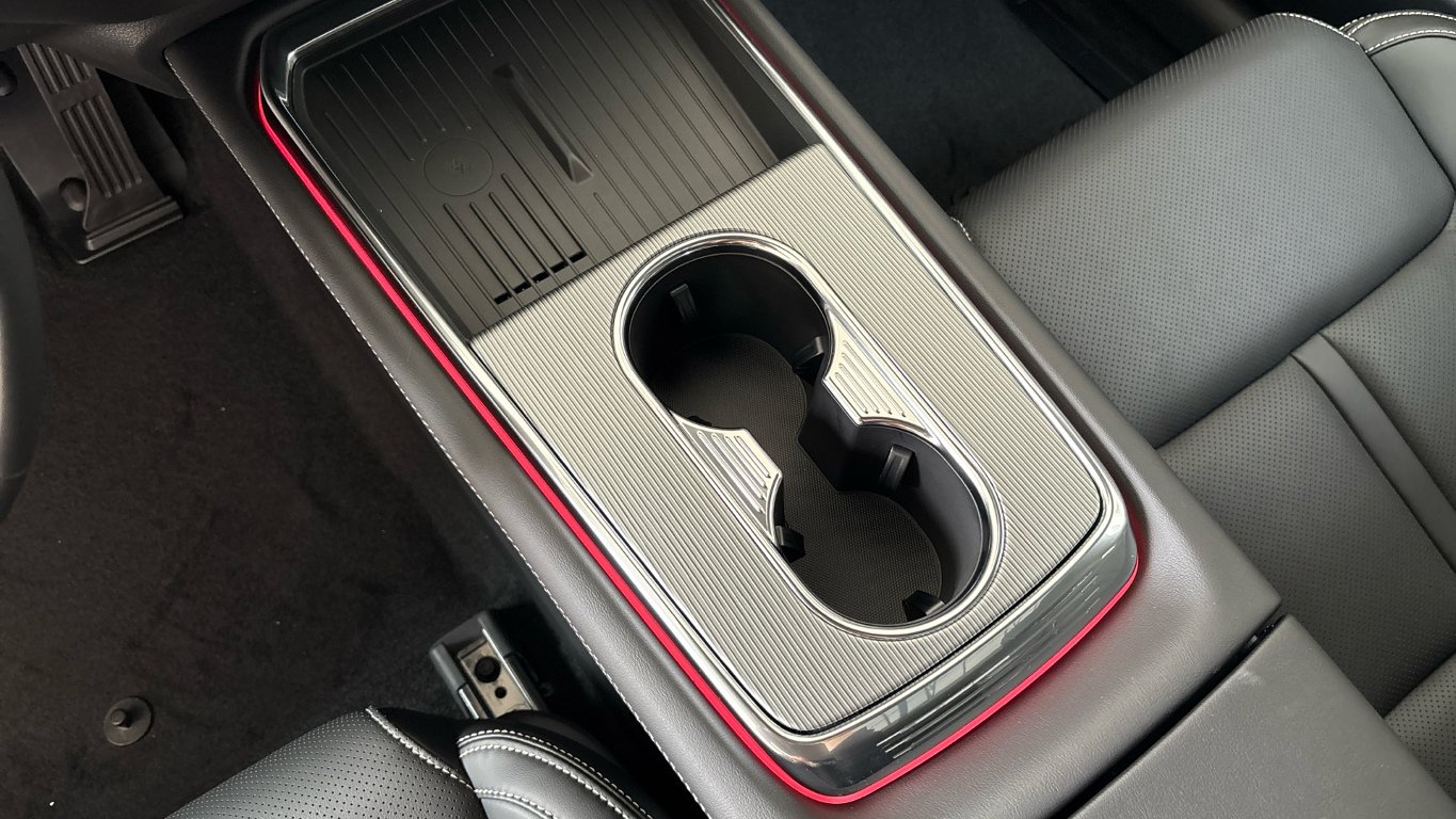 Mazda 6e